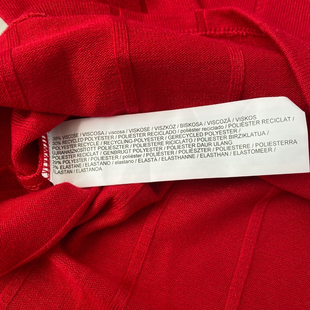 Long Sleeve Red Ribbed Knit Top - Picture 9 of 11